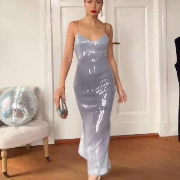 BLOGGERS FAV ZARA SEQUIN STRAPPY DRESS - Picture 4 of 7